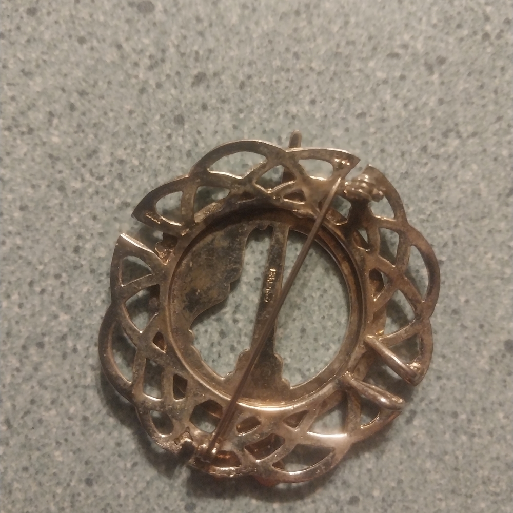 Vintage Irish Celtic Silver Pin Pendant - Picture 3 of 5